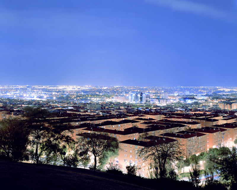 Illustration for article titled ¿Cuáles son las ciudades más contaminadas de luz del planeta?